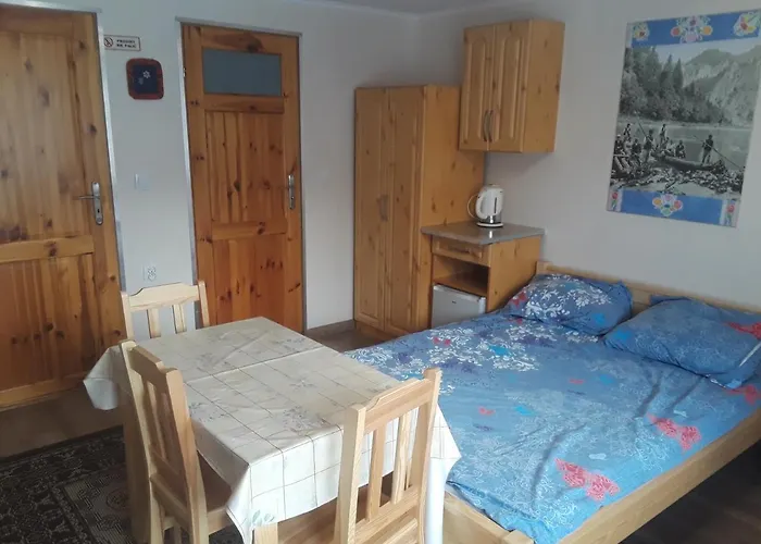 Pod Trzema Koronami Pensionat Sromowce Niżne